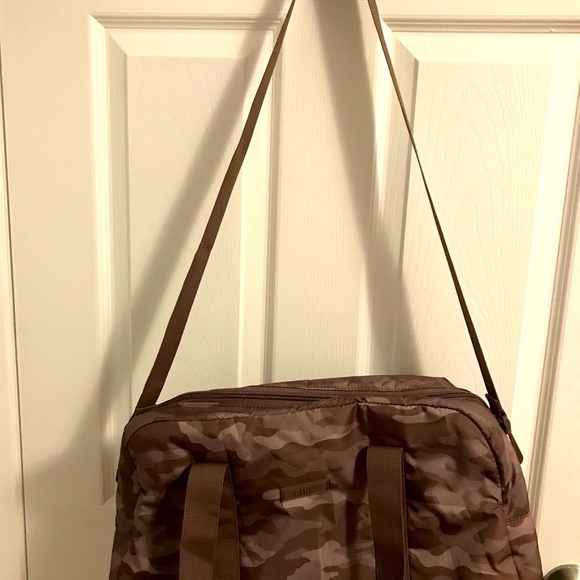 Pink gym bag - Picture 3 of 5